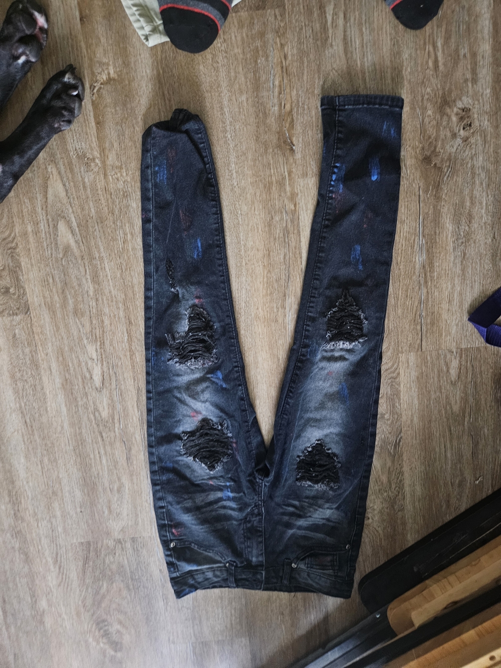 Men's Distressed Slim Fit Black Jeans with Paint Detail